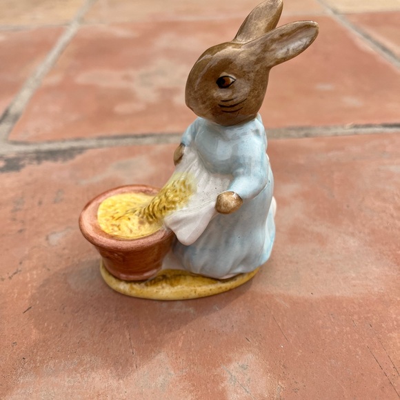 Beatrix Potter Cecily Parsley 1965 England Figurine - Picture 2 of 6